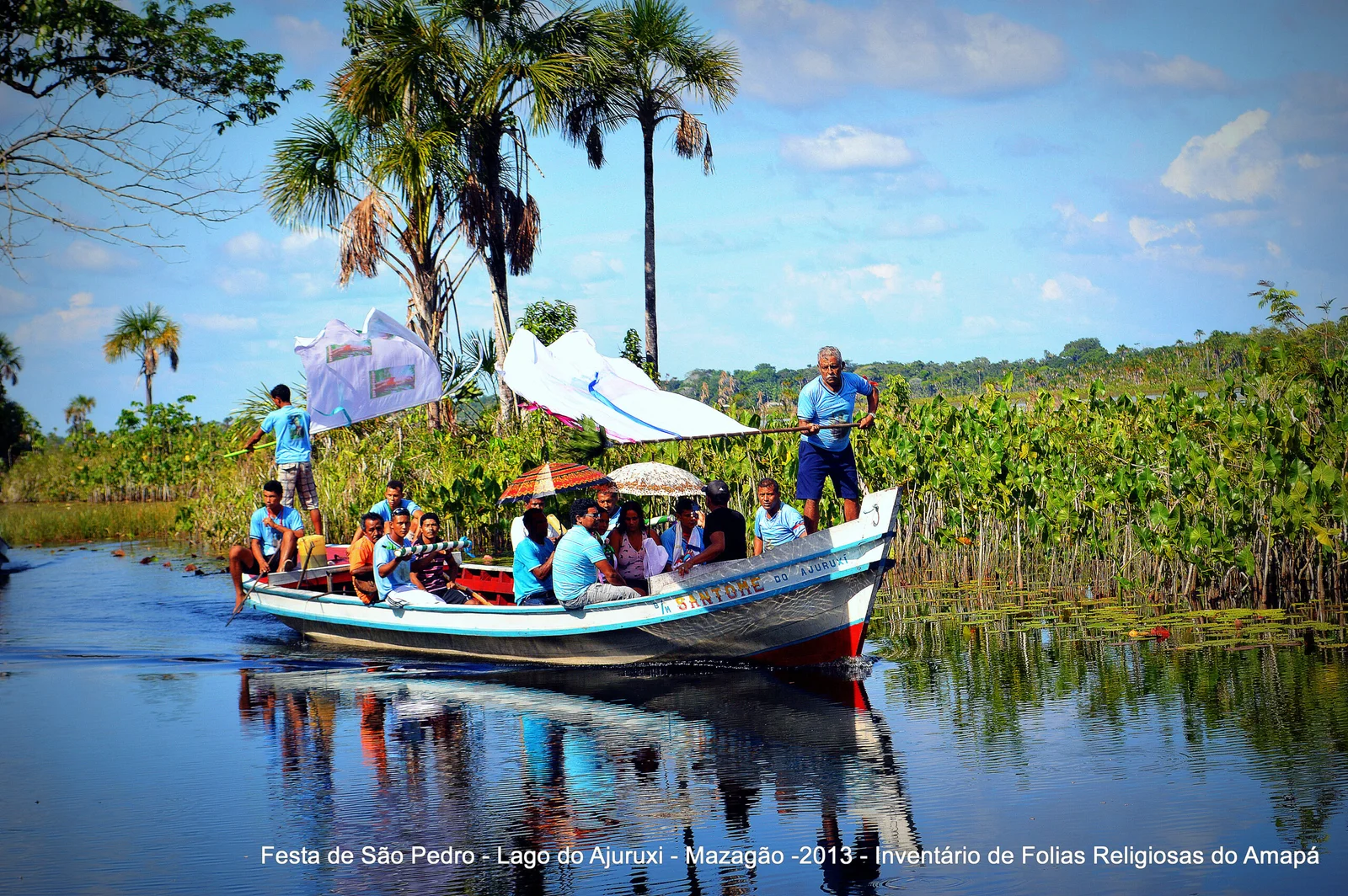 Chegada com Meia Lua no Lago do Ajuruxi em Mazagão